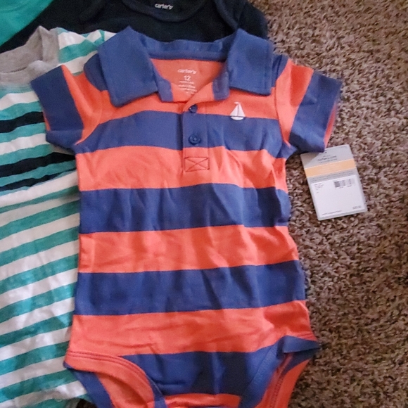 Kids Items B1G1 50%  Bundle of Onesies - Picture 2 of 7